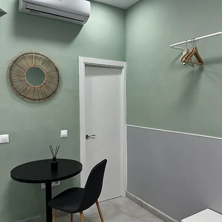Lovely Unital Appartement Málaga